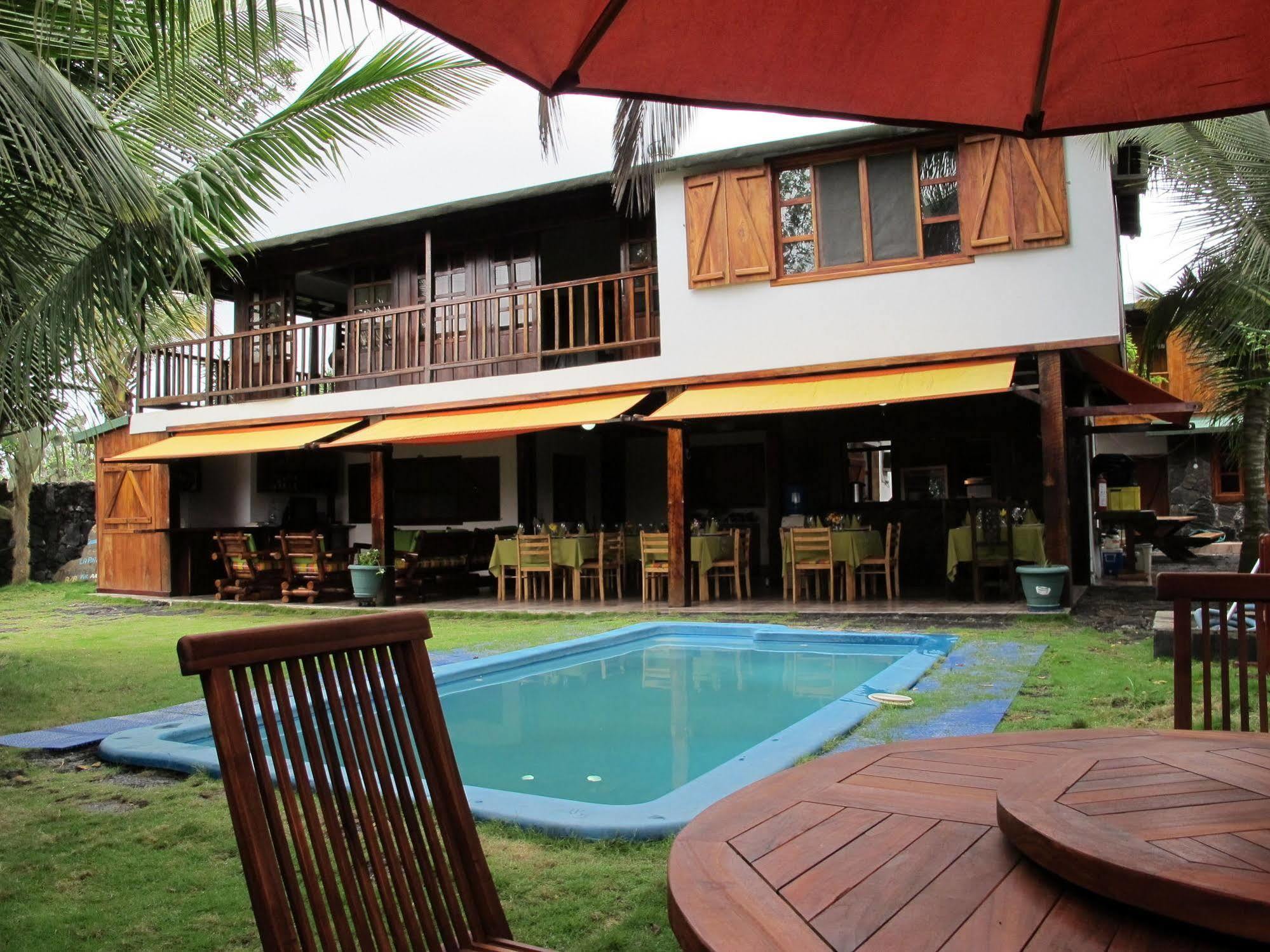 The Wooden House Hotel Puerto Villamil Dış mekan fotoğraf